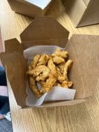 Best Signature Fried Chicken Lunch in Stratford, CT